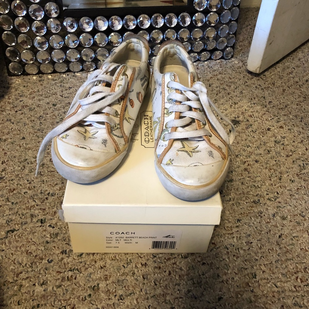 A little dirty but easy cleaned